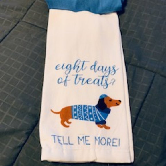 Set of 3 Eight days of treats Chanukah dachshund dish towels - Picture 5 of 6